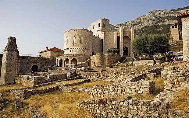 kruja castel